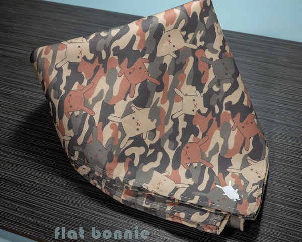 Flat-Bonnie-Bandana-face-covering-Como-3