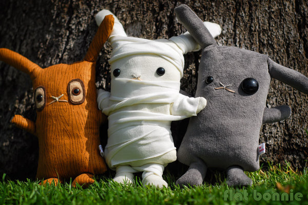Mummy Bunny plush - Handmade stuffed animal toy - Plush Stuffed Animal - Flat Bonnie - 4