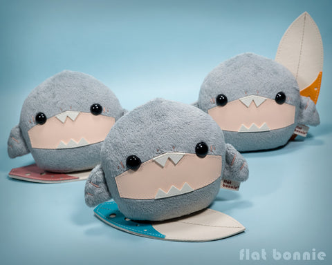 Baby shark stuffed animal - Surfing shark soft toy doll - Flat Bonnie 1