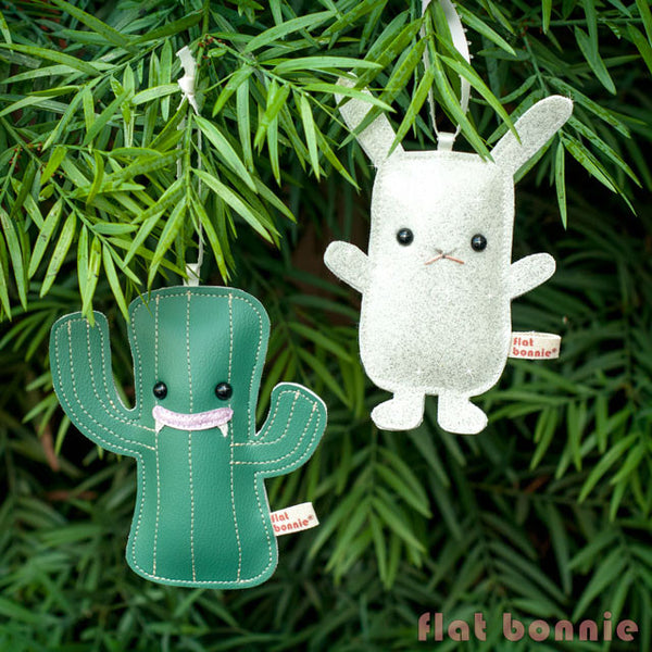 Holiday ornaments - Flat Bonnie mini characters - Travel buddy - Ornament - Flat Bonnie - 3