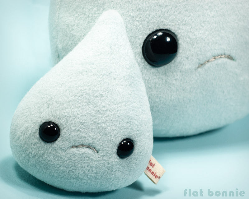 Teardrop plush - Small - Uru-Uru the comforting therapy plush tear